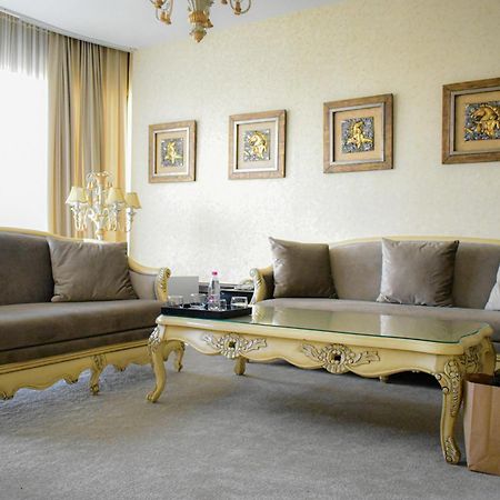 Hotel Feride Vinnytsia Ngoại thất bức ảnh