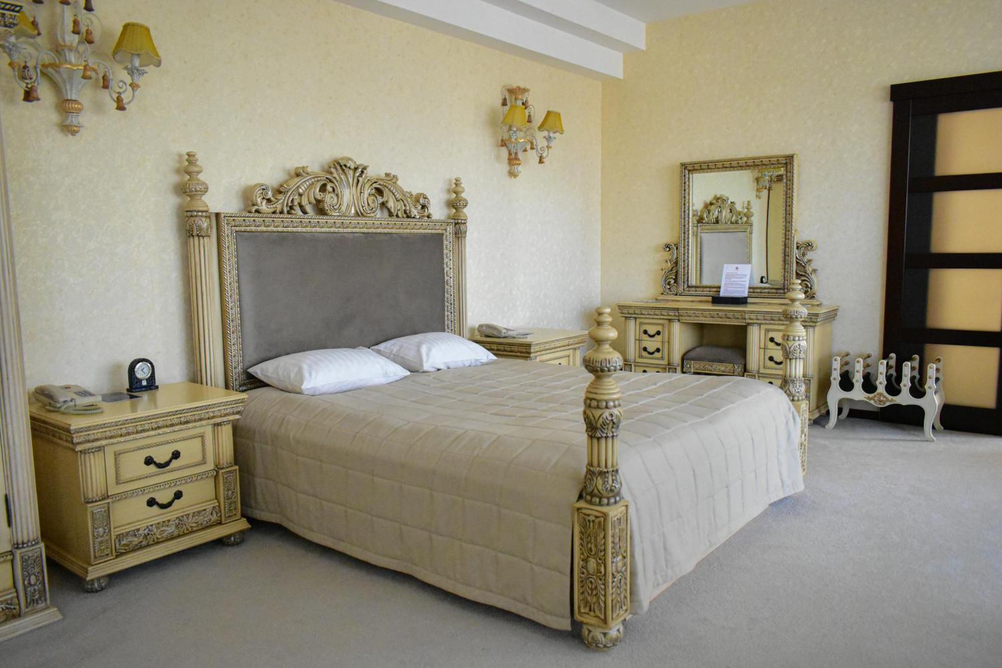 Hotel Feride Vinnytsia Ngoại thất bức ảnh
