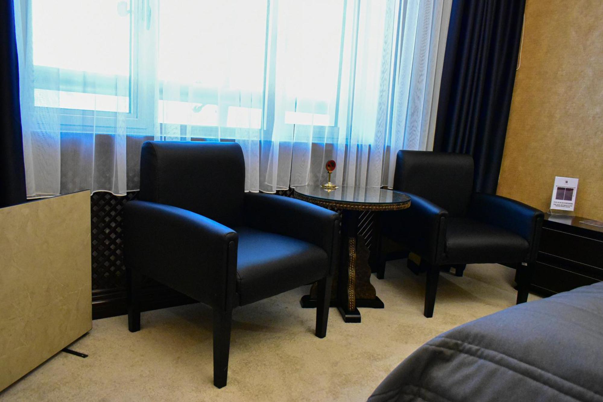 Hotel Feride Vinnytsia Ngoại thất bức ảnh