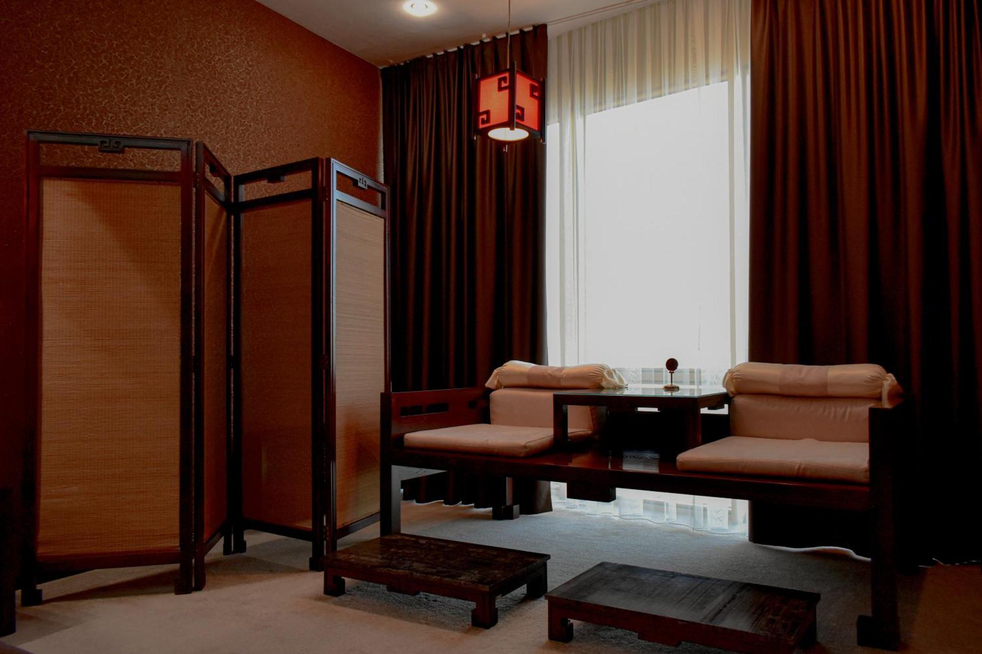 Hotel Feride Vinnytsia Ngoại thất bức ảnh