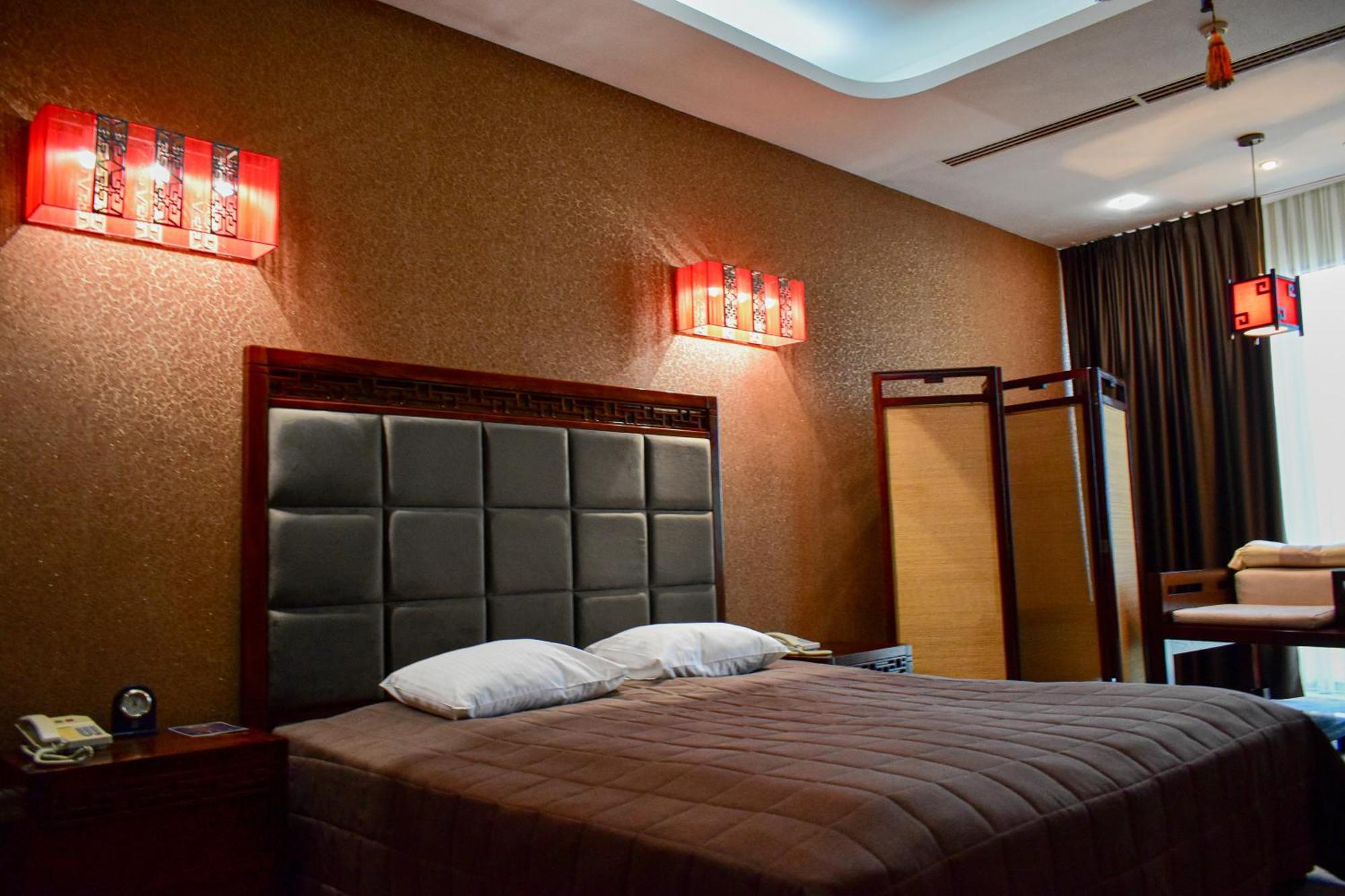 Hotel Feride Vinnytsia Ngoại thất bức ảnh