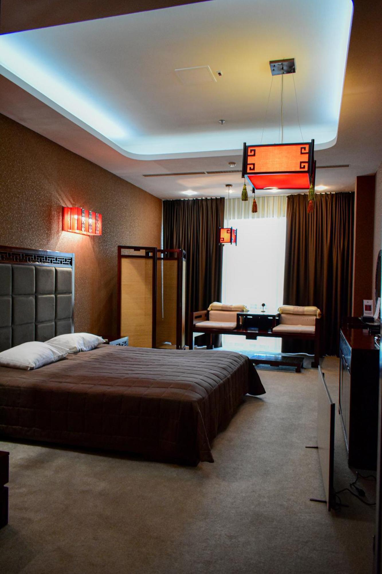 Hotel Feride Vinnytsia Ngoại thất bức ảnh