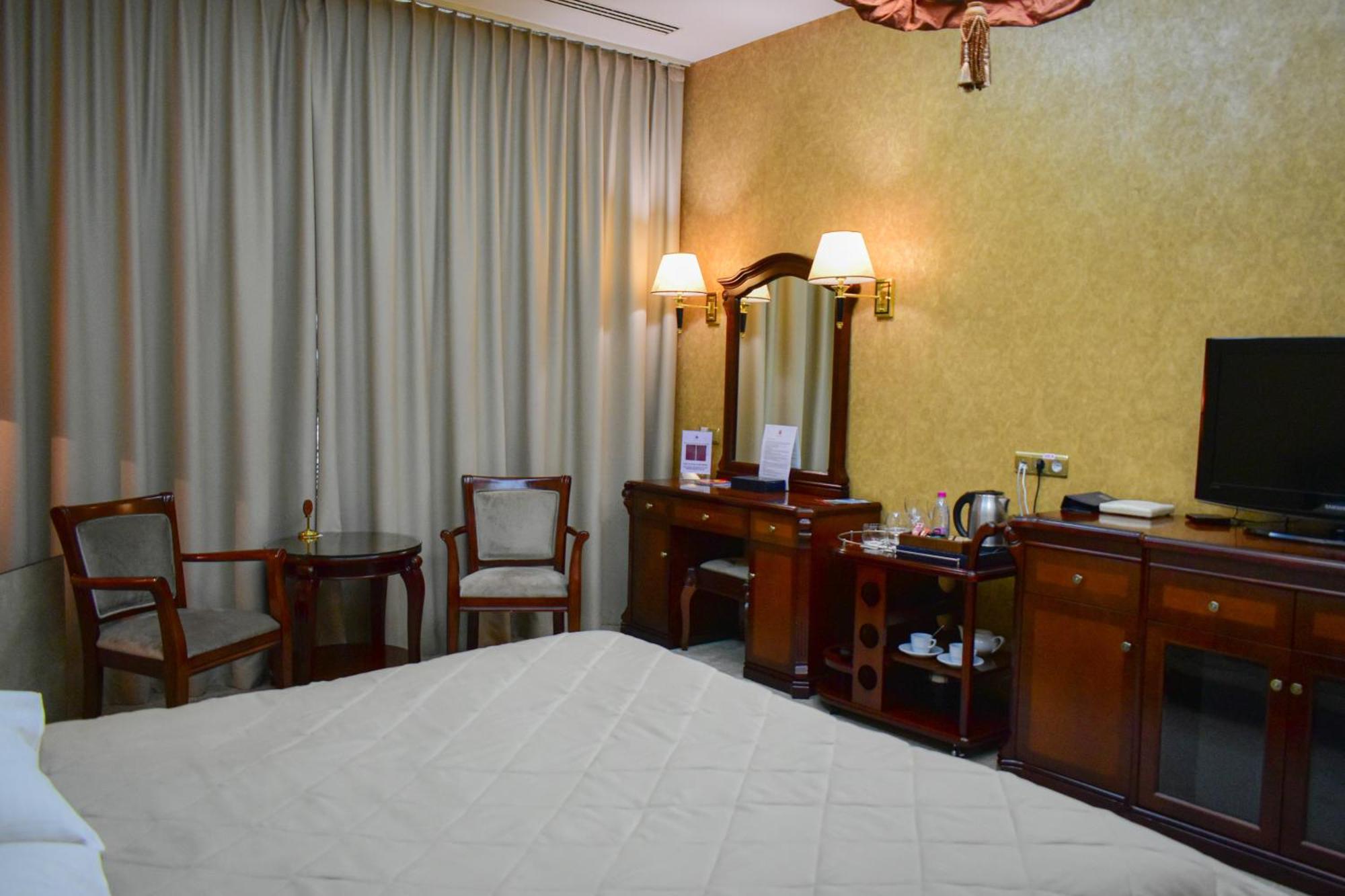 Hotel Feride Vinnytsia Ngoại thất bức ảnh