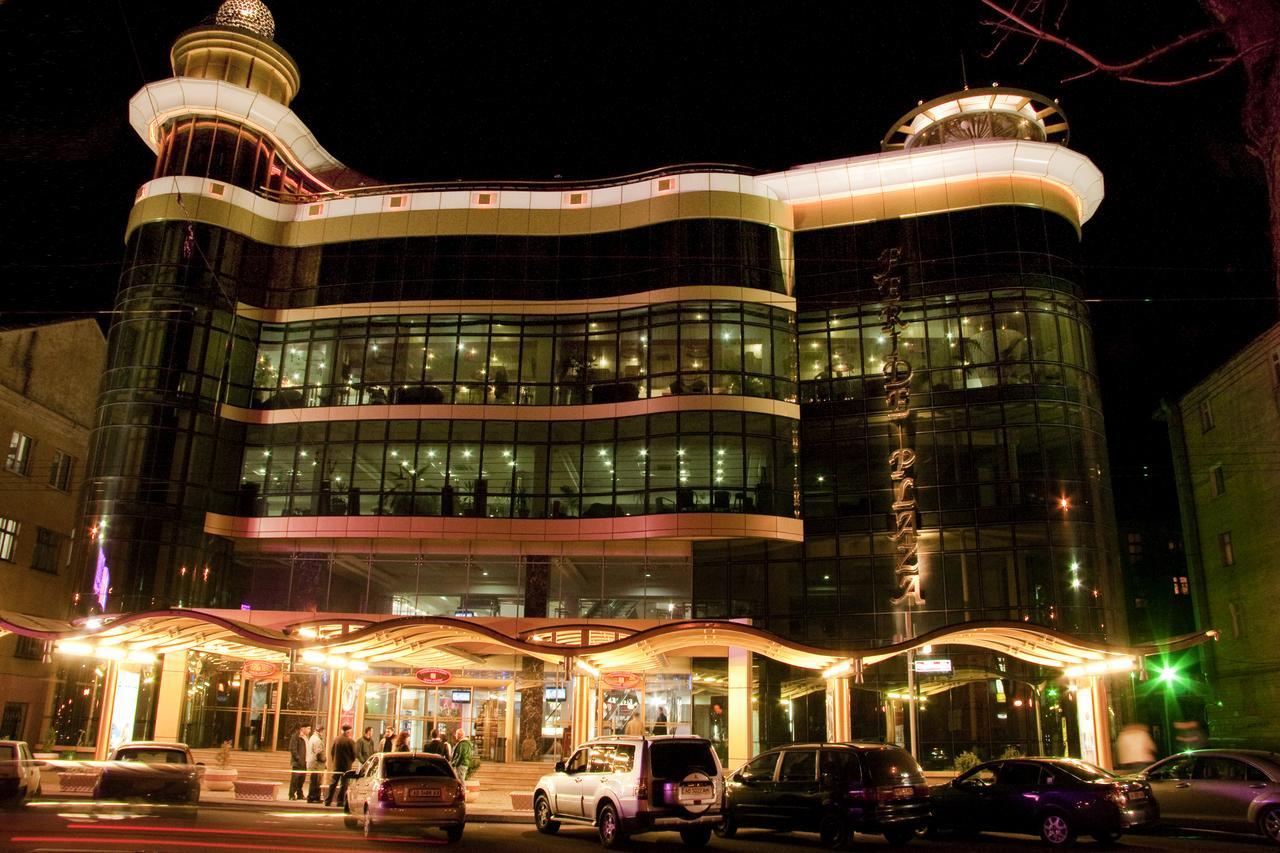 Hotel Feride Vinnytsia Ngoại thất bức ảnh